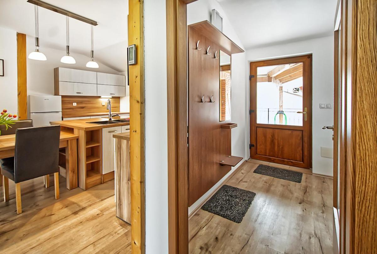 Nice Accommodation In Mikulov Εξωτερικό φωτογραφία