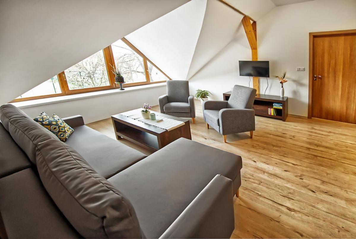 Nice Accommodation In Mikulov Εξωτερικό φωτογραφία